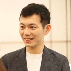 小林トレーナー